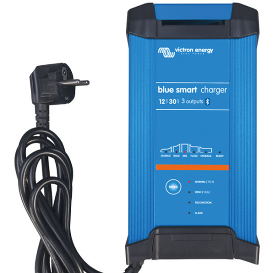 Batteriladdare victron bluesmart 12v 15a 3utg ip22